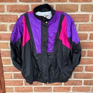 Colorful nylon vintage windbreaker. Unisex size Large